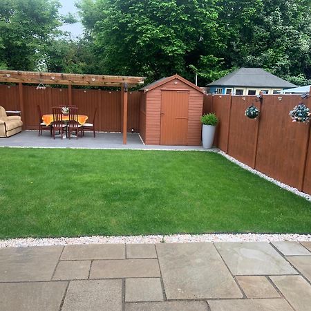 Enjoy Your Stay At Chorley Road Droitwich Eksteriør bilde
