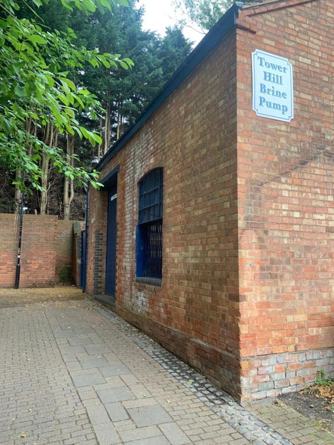 Enjoy Your Stay At Chorley Road Droitwich Eksteriør bilde