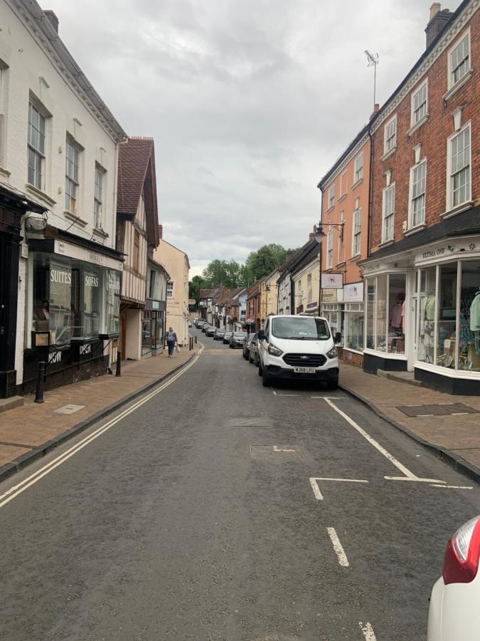 Enjoy Your Stay At Chorley Road Droitwich Eksteriør bilde